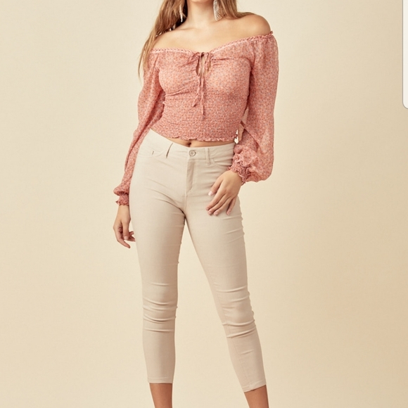 Floral Blouse - Picture 3 of 4